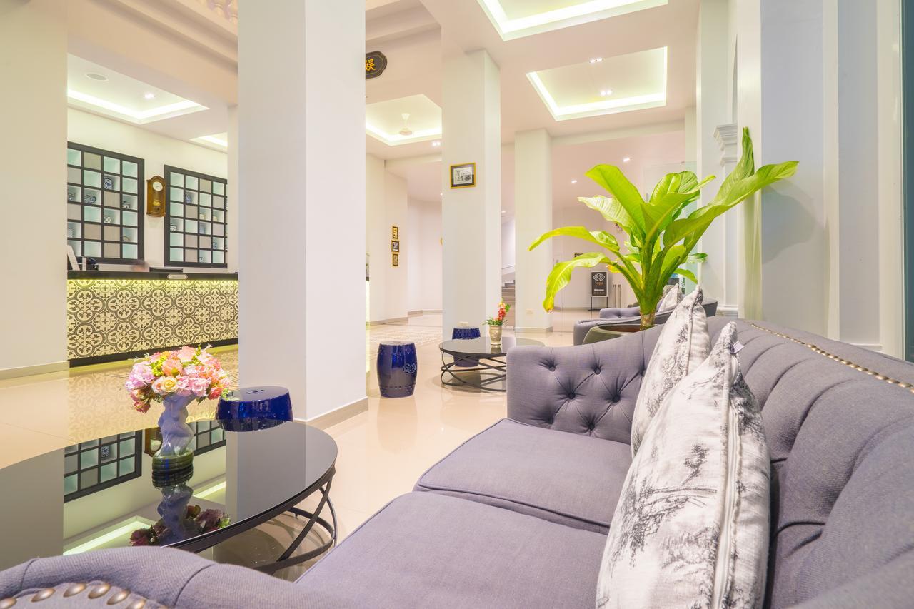 Vapa Hotel - Sha Extra Plus Пхукет Екстер'єр фото